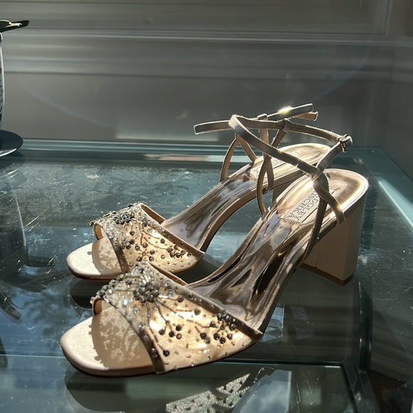 Badgley Mischka Blaine Embellished Block Heel Latte Satin - Picture 4 of 13